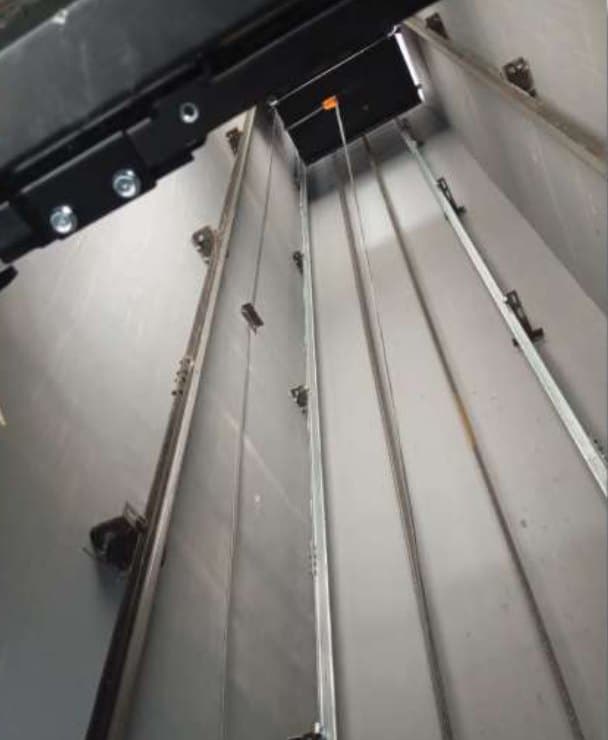 Guide rails & counterweight